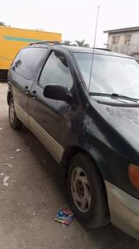 A picture of Small Toyota sienna With good engine Sweet gear Sharp interior