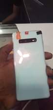 A picture of Samsung iphones ipads call or WhatsApp 0755656909