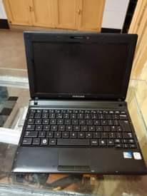 A picture of Laptop samsung mini