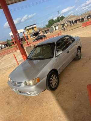 A picture of Toyota Corolla 2001 okerejuowore