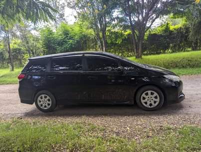 A picture of Toyota wish