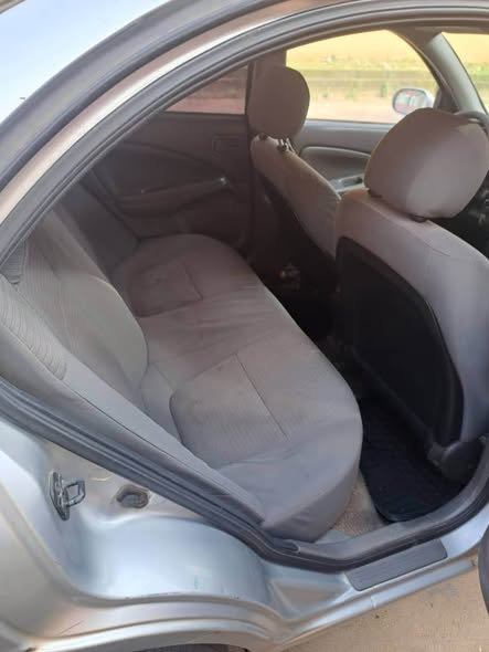 A picture of 2007 Nissan sunny