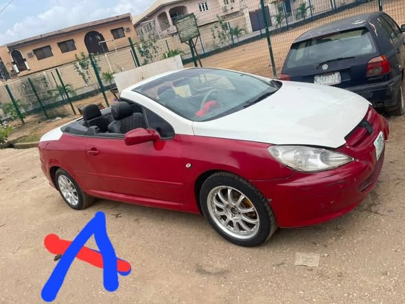 A picture of Ipaja Peugeot 307 automatic convertible