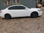 A picture of Honda accord 2011 model for sale Super Clean body and