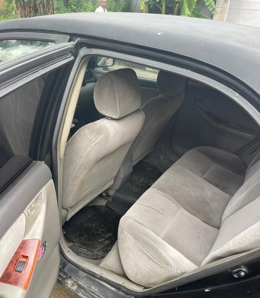 A picture of DISTRESS DEAL Reg Toyota Corolla 2006 model Car needs repainting
