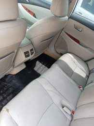A picture of Lexus es 350 08 first body engine and gear is