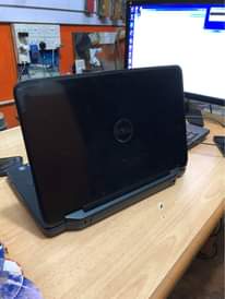 A picture of i3 dell laptop