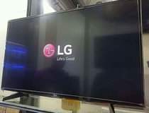 A picture of 370 000 last price for 32inch flat screen TV brand