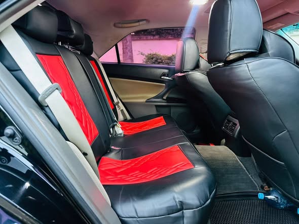 A picture of TOYOTA MARK X NEW MODEL EDC INAUZWA