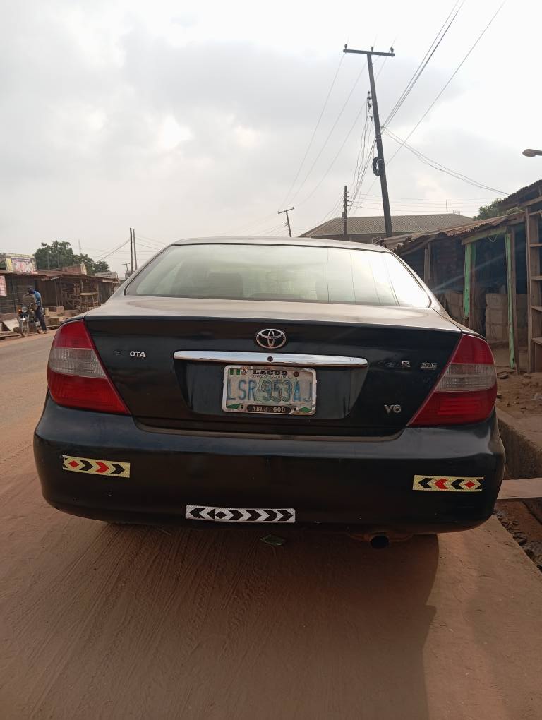 A picture of Registered Toyota Camry 2004 model V6 engine