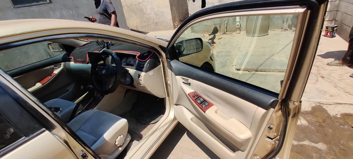 A picture of Toyota Corolla Run x