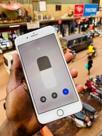 A picture of iPhone 8 Plus at 380k