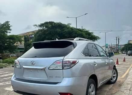 A picture of Direct tokunbo Rx 350 2010 Distress a Sales