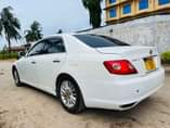 A picture of Toyota Mark X