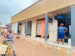 A picture of New 5 single shops for sale in bulenga just 1km