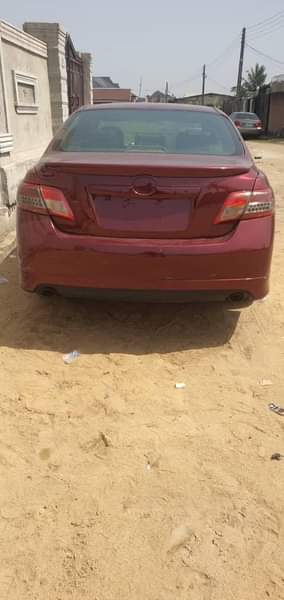 A picture of Awooooof Clean 2009 Toyota Camry sport V6 Baked on first