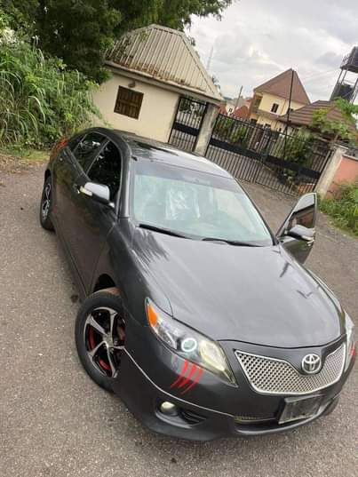 A picture of 2008 TOYOTA CAMRY SE Good