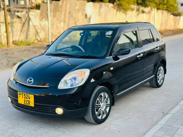 A picture of MAZDA VERISA