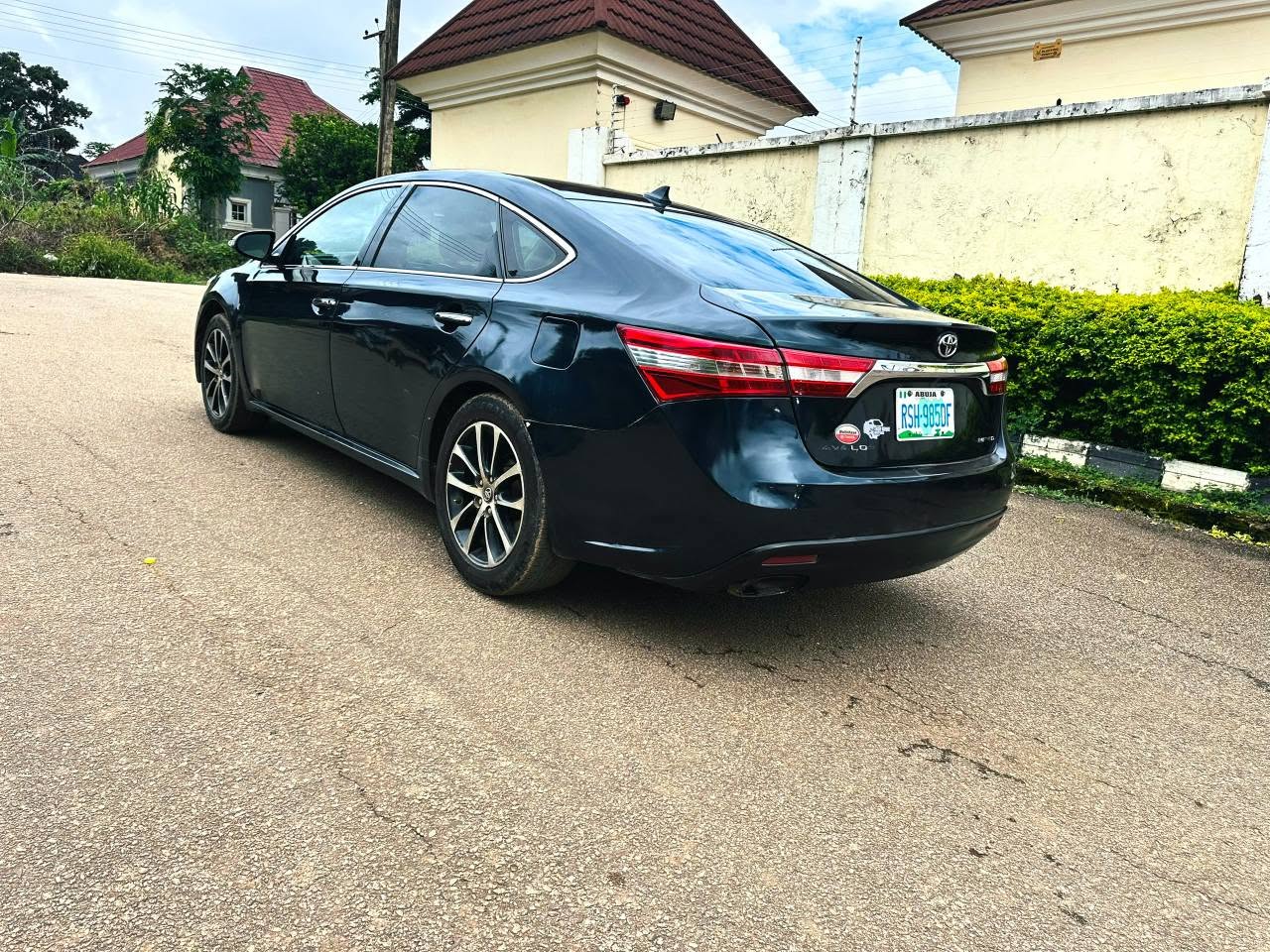 A picture of 2016 AVALON