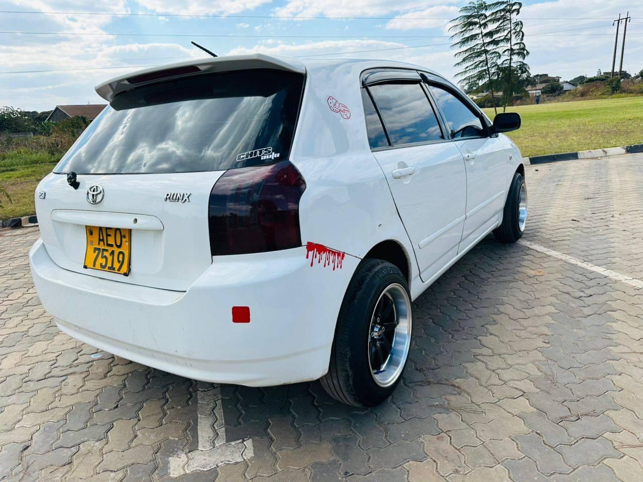 used toyota runx