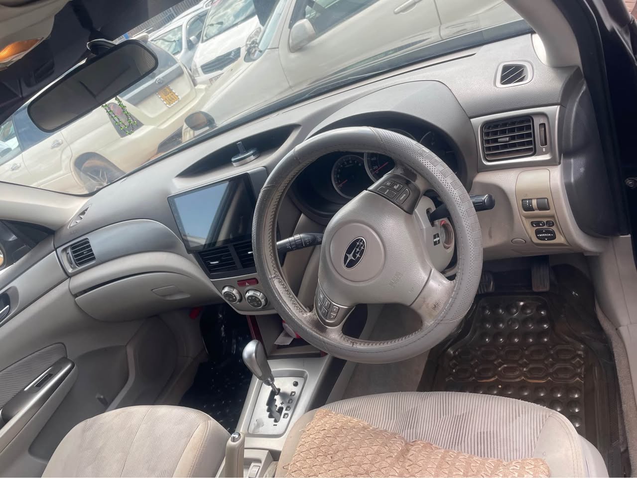A picture of Subaru forester model 2008