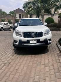 A picture of 2013 Toyota Prado