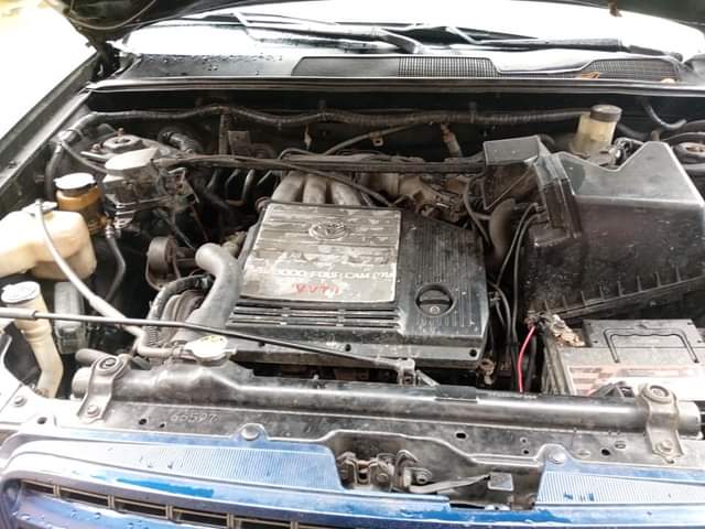 A picture of Toyota Highlander 2001