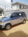 A picture of Toyota Noah field tourer at only 8m for view the