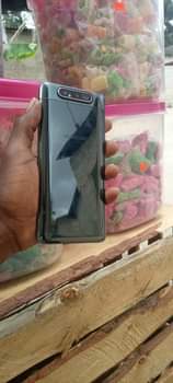 A picture of Piga cm punguza comment 0757667972
