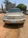 A picture of Belgium Standard 2005 Toyota highlander 4 million Abuja 08124495458