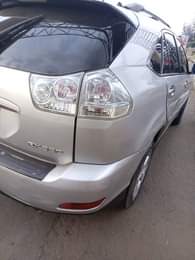 A picture of LEXUS RX330 EVERYTHING IS WORKING NO SINGLE FAULT GEAR CHANGED