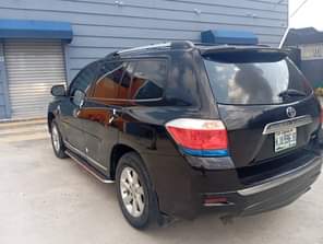 A picture of NEATLY USED 2011 MODEL TOYOTA HIGHLANDER Absolutely nothing to fix