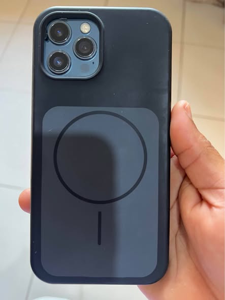 A picture of iphone 12 pro max