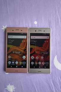 A picture of Sony experia xz1 GB 64 Storage GB 4 Ram