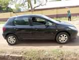 A picture of PEUGEOT 307