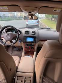 A picture of Mercedes GL450 2007
