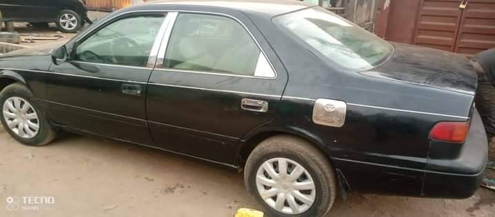 A picture of 2002 Toyota CAMRY