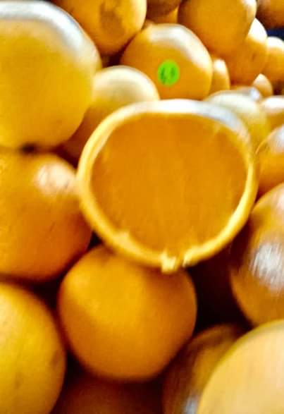 A picture of Pixie oranges seedless