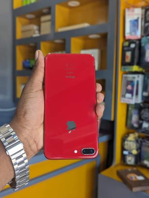 A picture of I phone 8 plus
