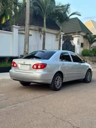 A picture of FOR SALE EXTREMELY CLEAN USED TOYOTA COROLLA LE 2005 MODEL