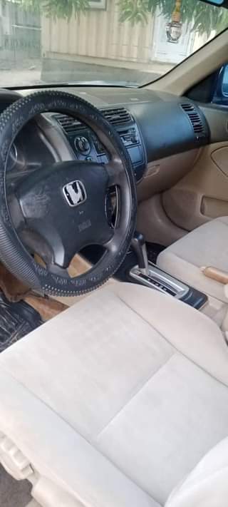 A picture of Honda Civic 2003