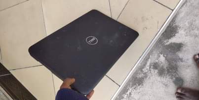 A picture of NAUZA SIMU NA PC