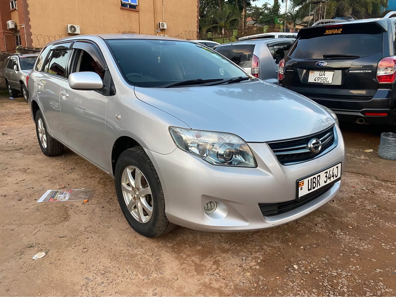 toyota fielder