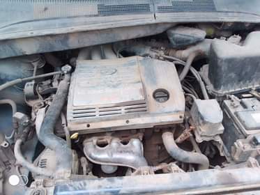 A picture of Extremely sharp 2002 Toyota sienna with first body and untermpered