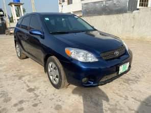 A picture of 2006 model Toyota matrix Tokumbo standard Still on first body
