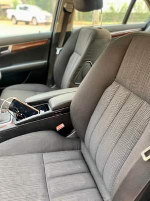 A picture of Mercedes Benz c200 28m