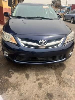 A picture of Toyota Corolla foreign used 012