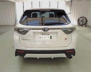 A picture of TOYOTA HARRIER GR