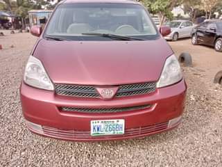 A picture of sienna 04