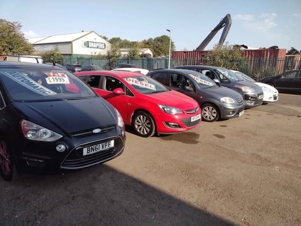 cars under 1000
